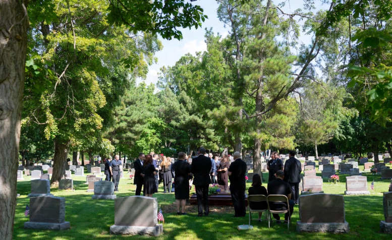 Типові похорони у Канаді та їх особливості