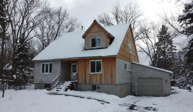 Що не так з типовим будинком у Канаді